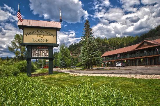 High Country Lodge chooses Hotelogix for improved business efficiency