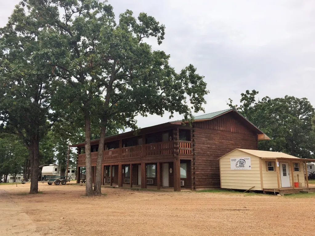 PopeÃ¢â‚¬â„¢s Landing Marina and RV Resort, Alba, Texas, USA