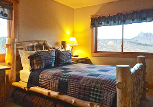 Pikes Peak Resort Colorado USA use Hotelogix PMS