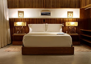 nau royal boutique hotel